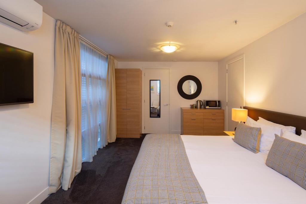 Absolute Lakefront Location Queenstown Extérieur photo